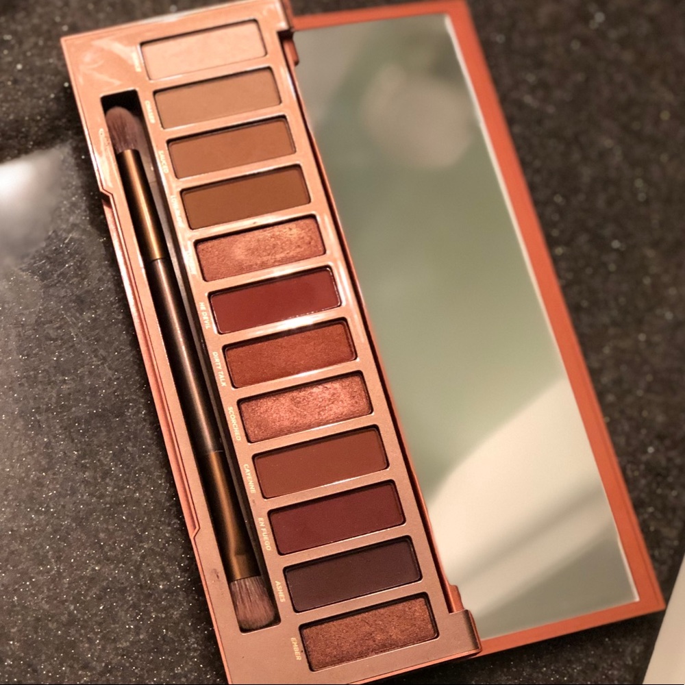 Naked Heat Palette - light use.